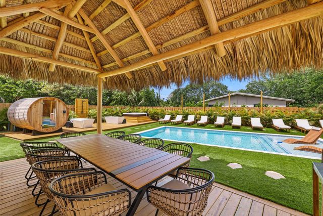 275 NE 16th Street, Delray Beach, FL 33444
