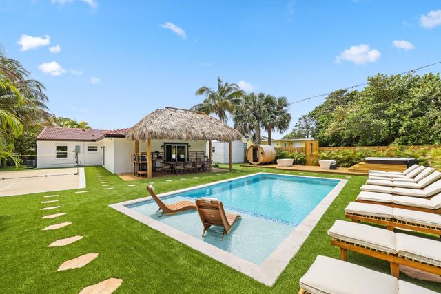 275 NE 16th Street, Delray Beach, FL 33444