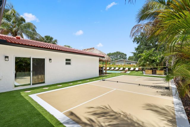 275 NE 16th Street, Delray Beach, FL 33444