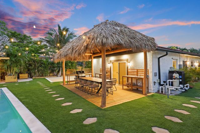275 NE 16th Street, Delray Beach, FL 33444