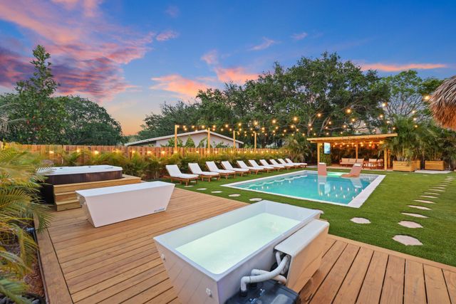 275 NE 16th Street, Delray Beach, FL 33444