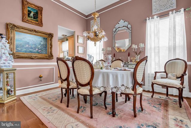 11 MULBERRY DR, Manahawkin, NJ 08050