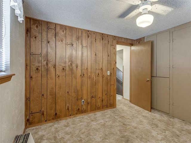 904 Oak Park Drive, Choctaw, OK 73020