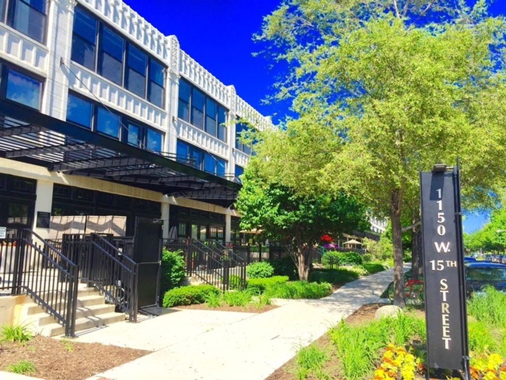 1150 W 15th Street 306, Chicago, IL 60608 — exterior