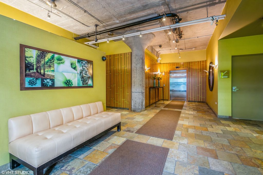 1150 W 15th Street 306, Chicago, IL 60608 — photo 2