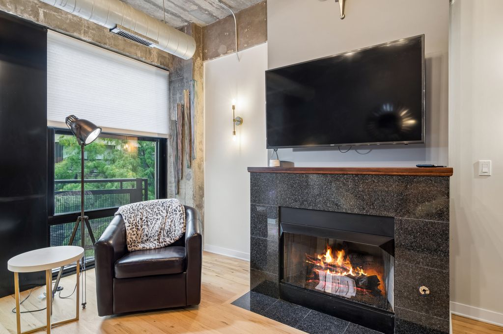 1150 W 15th Street 306, Chicago, IL 60608 — photo 4