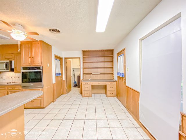 1517 N Pioneer Drive, Abilene, TX 79603