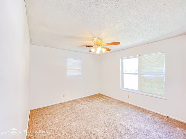 1517 N Pioneer Drive, Abilene, TX 79603