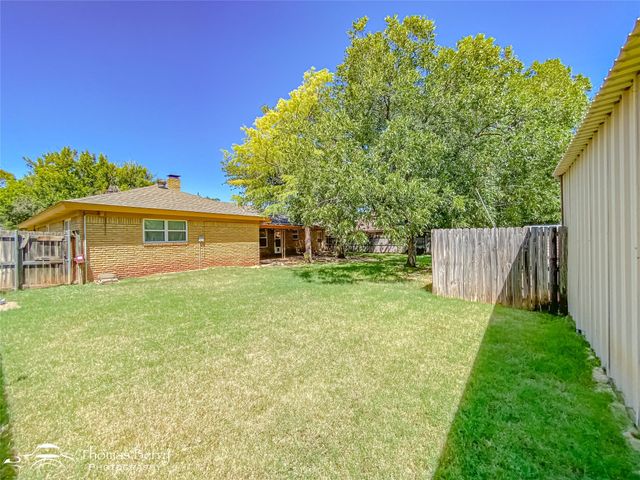 1517 N Pioneer Drive, Abilene, TX 79603