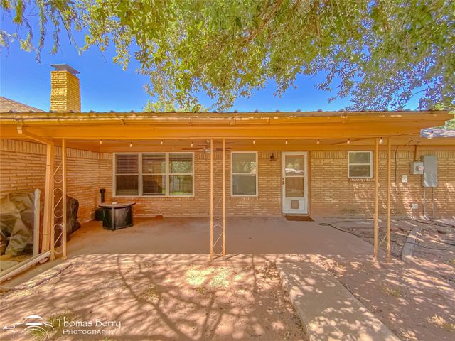 1517 N Pioneer Drive, Abilene, TX 79603