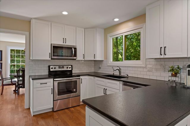 494 Deer Ridge Ln, Nashville, TN 37221