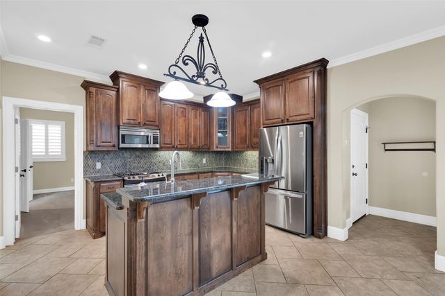 2417 Westhaven Court, Sherman, TX 75092