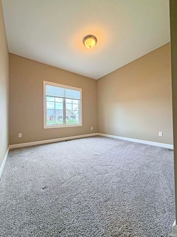 15279 Leo Creek Boulevard, Leo, IN 46765