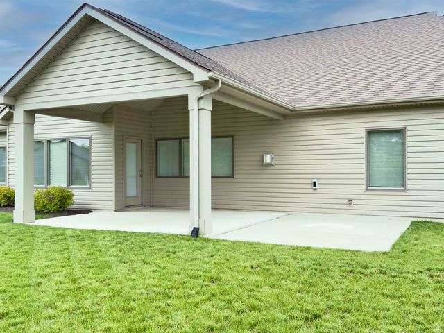 15279 Leo Creek Boulevard, Leo, IN 46765