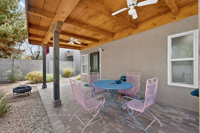 9663 De Vargas Loop NE, Albuquerque, NM 87109