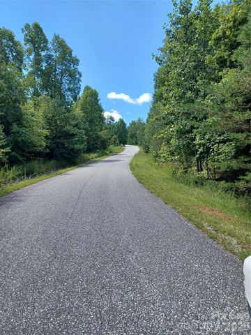 88 Lowden Drive 88, Nebo, NC 28761