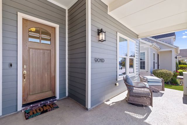 9010 Habersham Drive, Rowlett, TX 75089