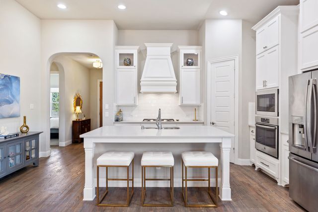 9010 Habersham Drive, Rowlett, TX 75089