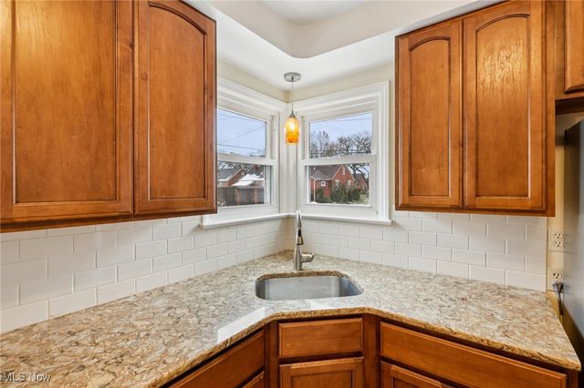 9005 Ansonia Avenue, Brooklyn, OH 44144