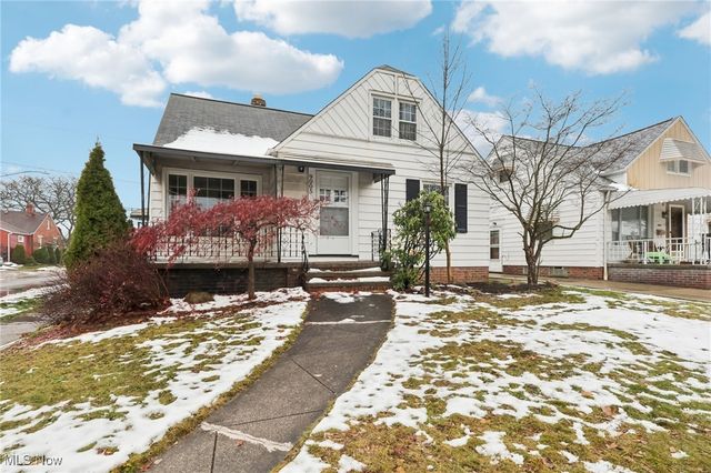 9005 Ansonia Avenue, Brooklyn, OH 44144