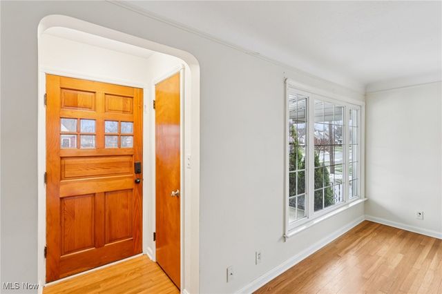 9005 Ansonia Avenue, Brooklyn, OH 44144