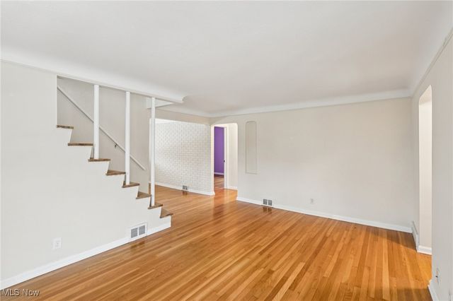 9005 Ansonia Avenue, Brooklyn, OH 44144