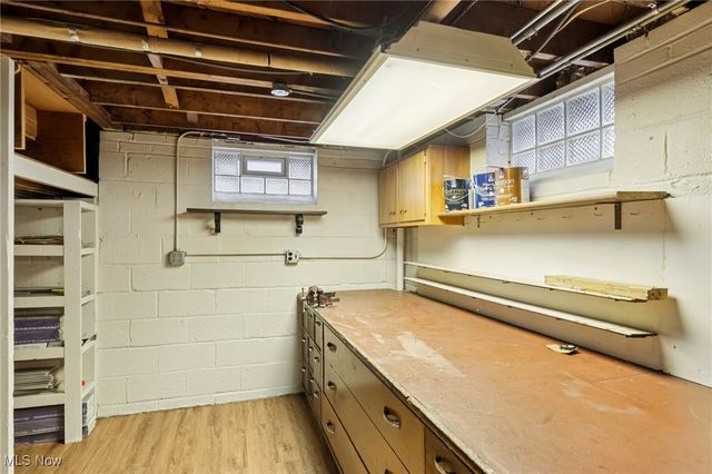 9005 Ansonia Avenue, Brooklyn, OH 44144