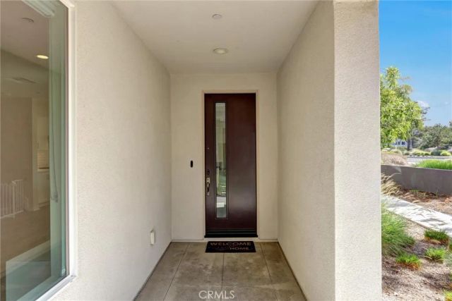 176 Novel, Irvine, CA 92618
