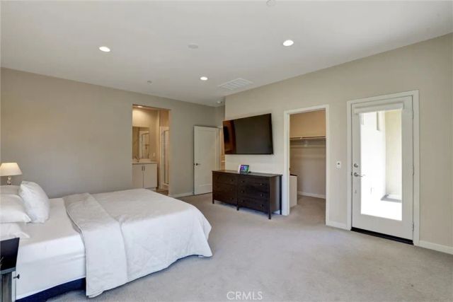 176 Novel, Irvine, CA 92618