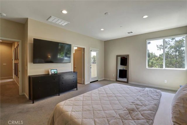 176 Novel, Irvine, CA 92618