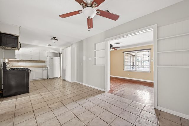 5114 W 43rd Street, Houston, TX 77092