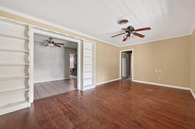 5114 W 43rd Street, Houston, TX 77092