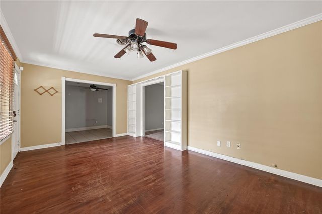 5114 W 43rd Street, Houston, TX 77092