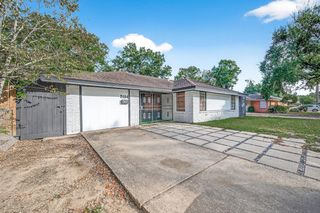 5114 W 43rd Street, Houston, TX 77092