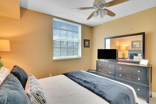 610 CLEMATIS Street 401, West Palm Beach, FL 33401