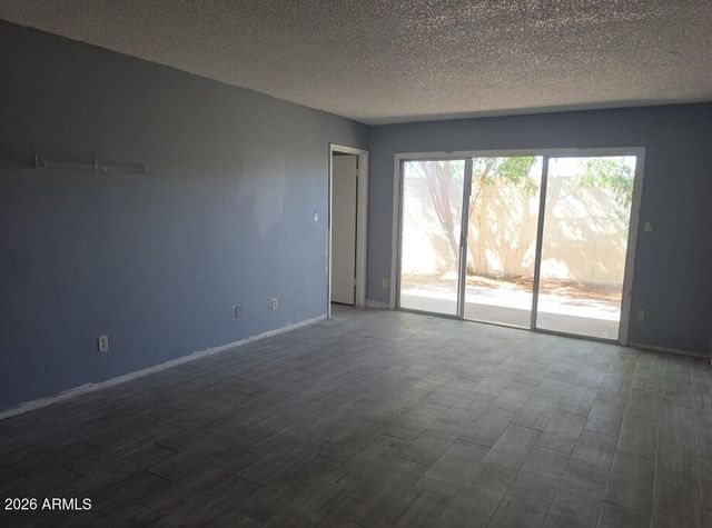 2518 W RUE DE LAMOUR Avenue, Phoenix, AZ 85029