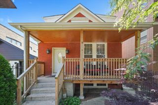 525 N Saint Louis Avenue, Chicago, IL 60624