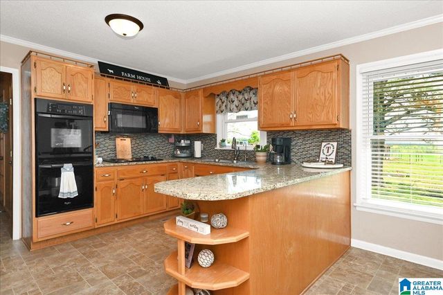 4137 COUNTY ROAD 940, Cullman, AL 35057