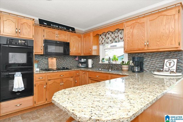 4137 COUNTY ROAD 940, Cullman, AL 35057