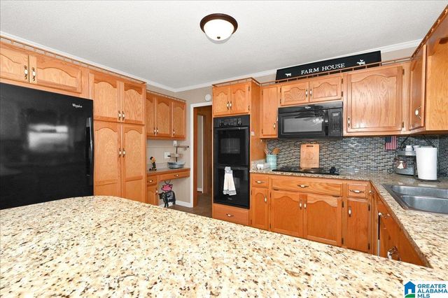 4137 COUNTY ROAD 940, Cullman, AL 35057