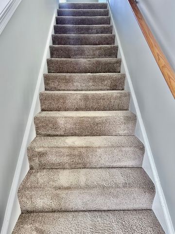 2518 Anna Way, Elgin, IL 60124