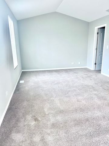 2518 Anna Way, Elgin, IL 60124