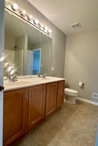 2518 Anna Way, Elgin, IL 60124