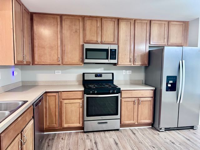 2518 Anna Way, Elgin, IL 60124