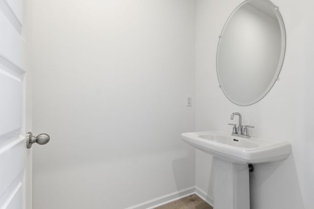 1233 Wallace Way, Hermitage, TN 37076