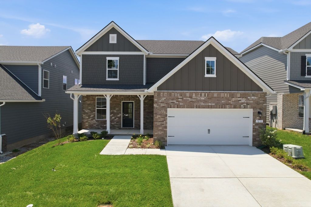 1233 Wallace Way, Hermitage, TN 37076