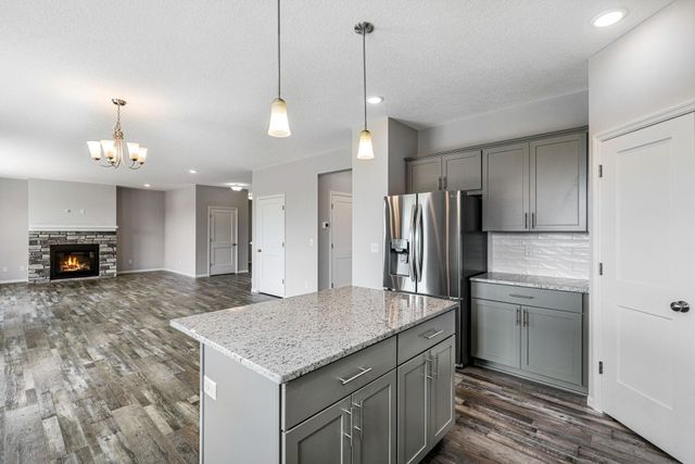 15735 157 Avenue, Savage, MN 55378