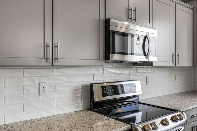 15735 157 Avenue, Savage, MN 55378