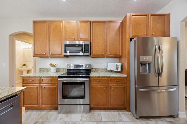 941 MIMOSA DRIVE, Oviedo, FL 32766