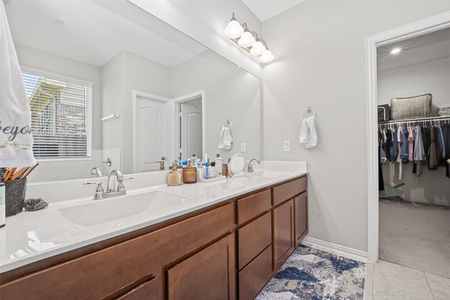 8710 Ruddy Duck Court, Baytown, TX 77521